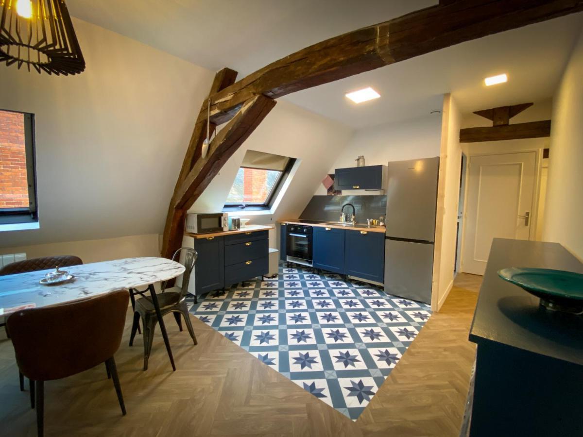 בורז'ה Le Kt-Dral - Appartement Hypercentre מראה חיצוני תמונה