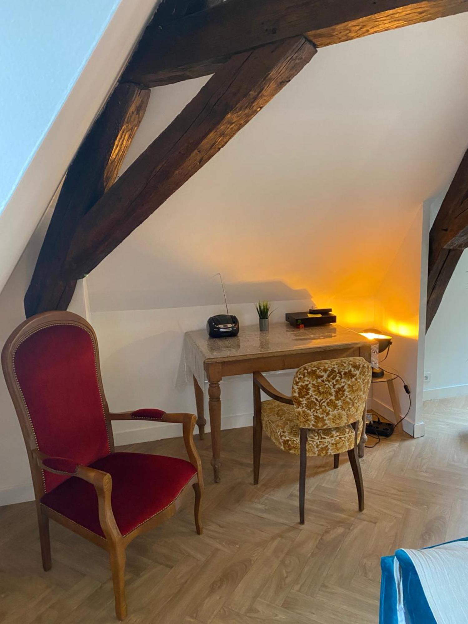 בורז'ה Le Kt-Dral - Appartement Hypercentre מראה חיצוני תמונה