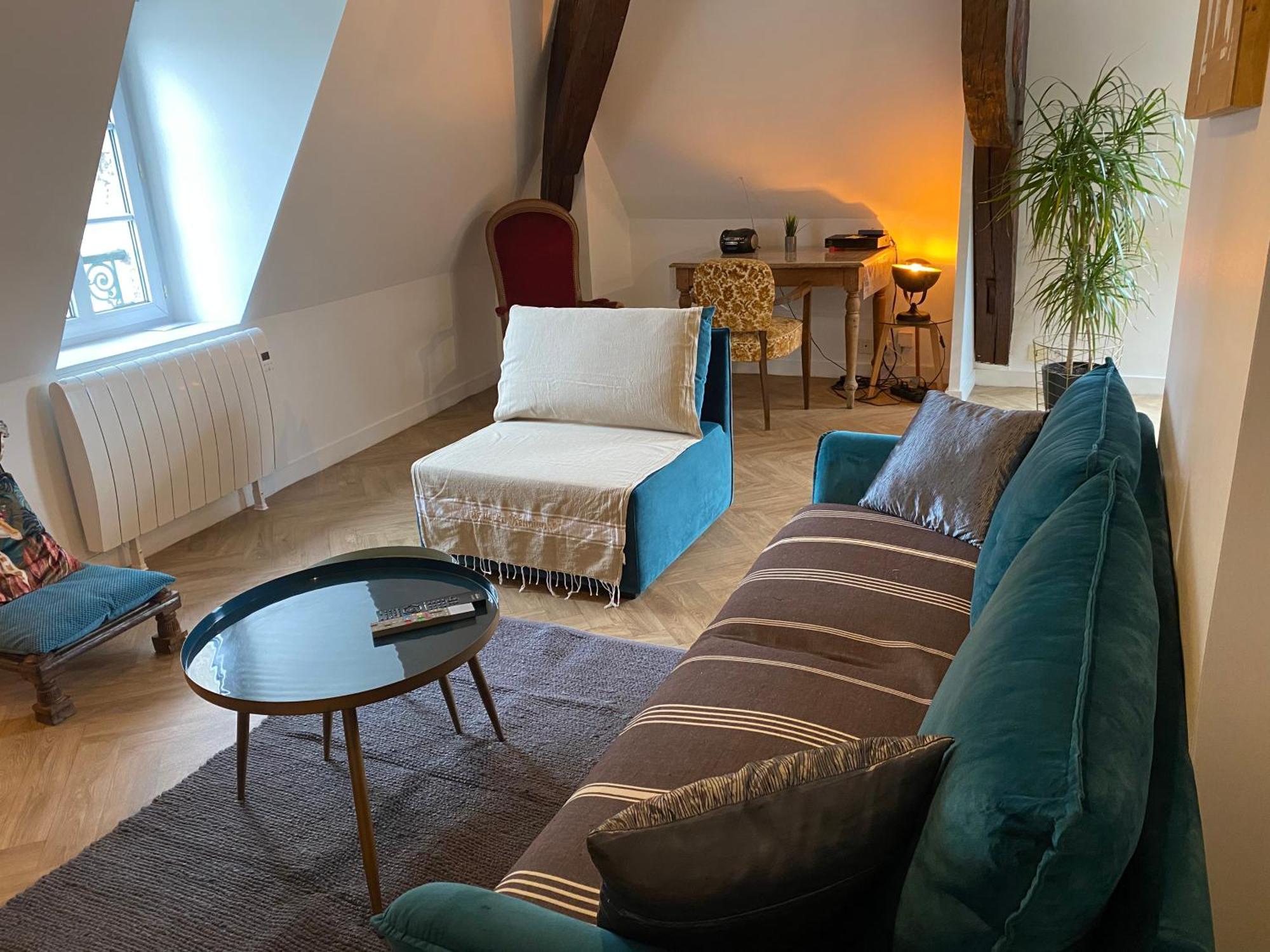 בורז'ה Le Kt-Dral - Appartement Hypercentre מראה חיצוני תמונה